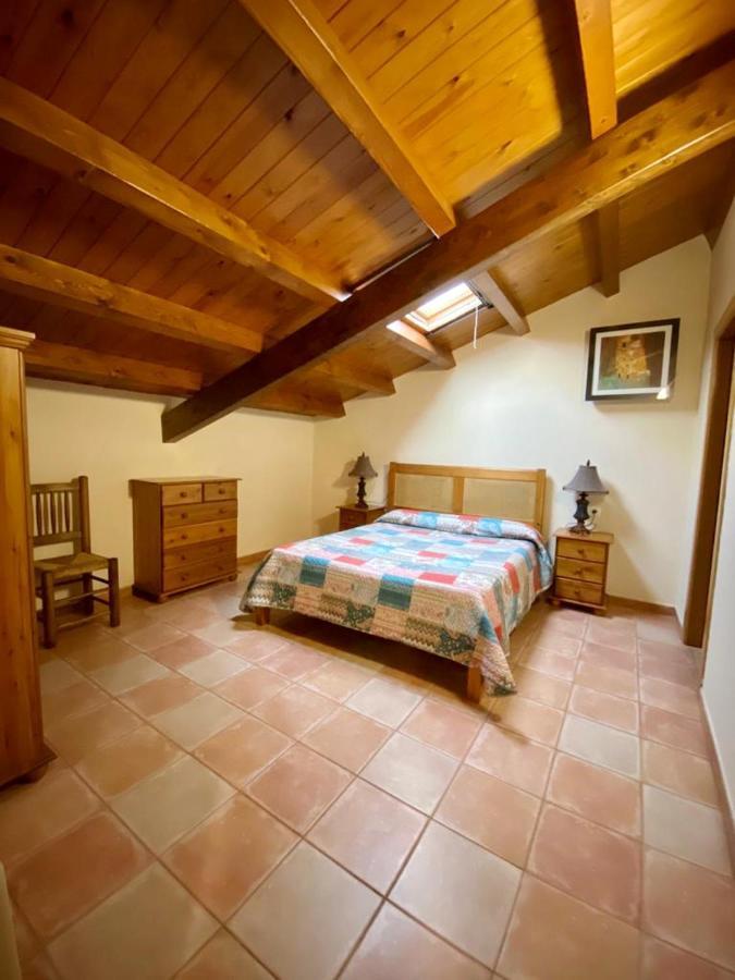 Spacious House In Ogassa With Terrace And Bbq Extérieur photo